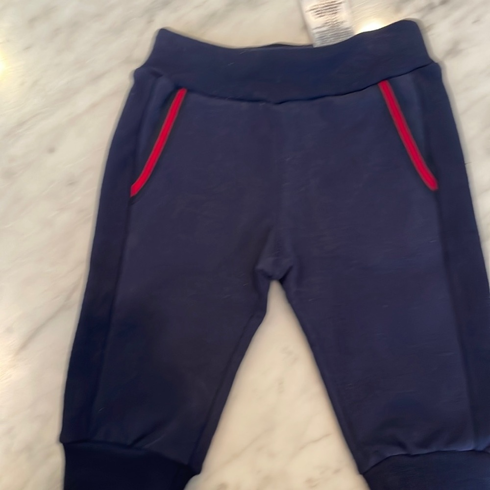 Gucci pant size 3/6 m.